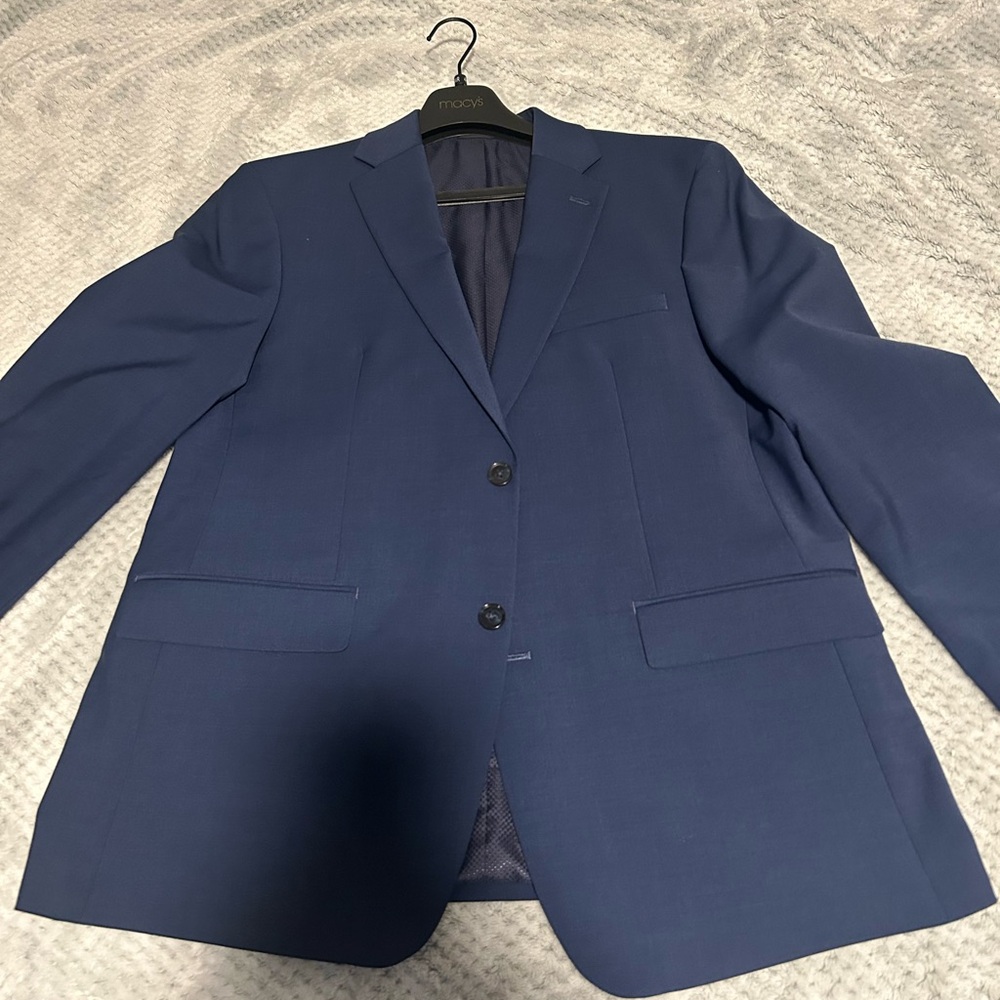 Calvin Klein suit set